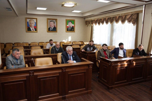 Заседание Комитета по экономике, бюджету и налоговой политике в Грозненской городской Думе
